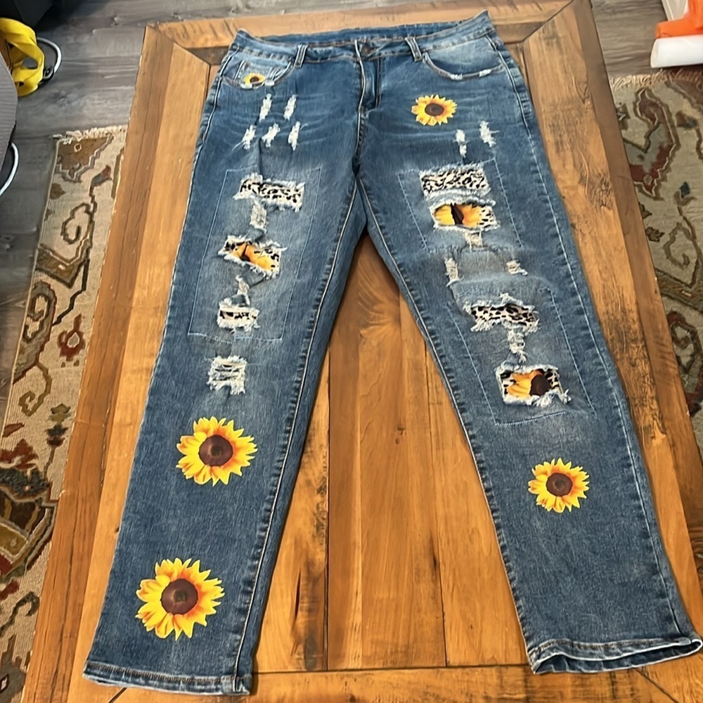 Patchwork Jeans distressed patch sunflower jeans - image 2